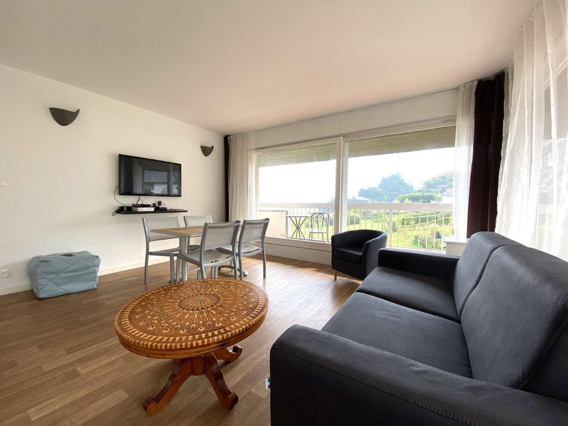 Appartement Vue Sur Mer Avec Terrasse, Plage De Trestraou A Perros-Guirec - Ref 861 Exteriér fotografie